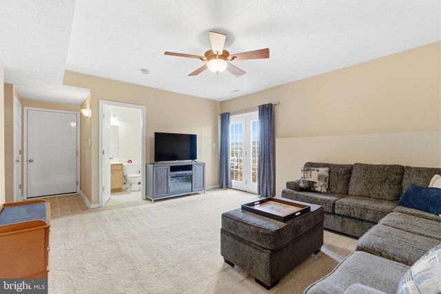 49 LAWN DR, Yellow Spring, WV 26865