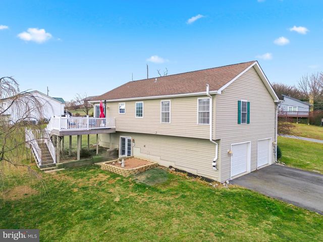 49 LAWN DR, Yellow Spring, WV 26865