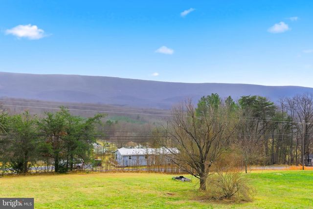 49 LAWN DR, Yellow Spring, WV 26865