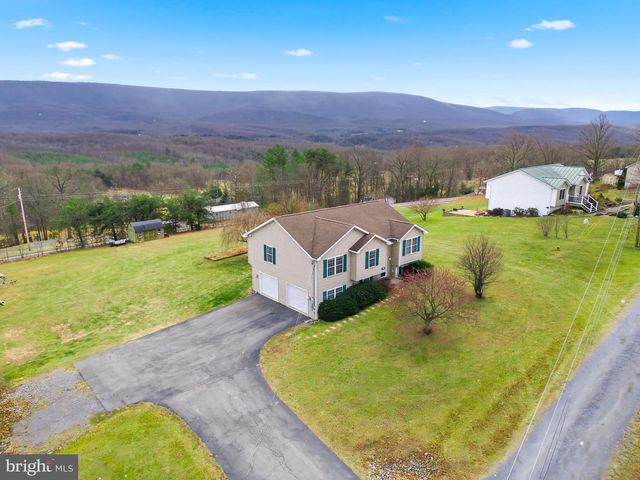 49 LAWN DR, Yellow Spring, WV 26865