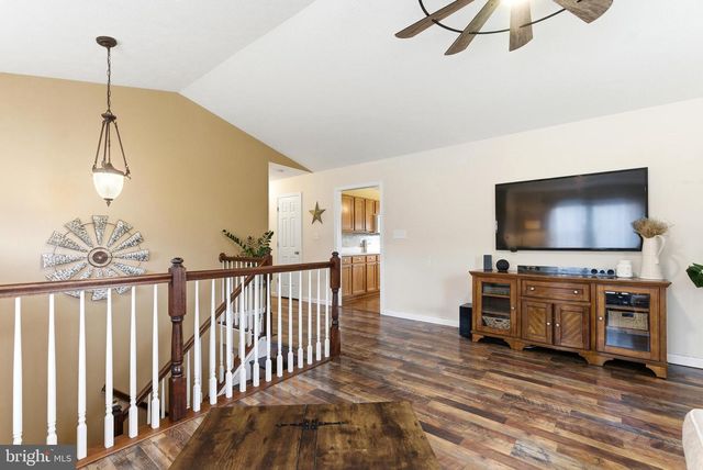 49 LAWN DR, Yellow Spring, WV 26865