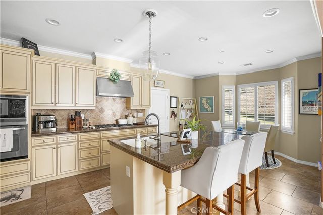 5726 Old Tisbury Lane, Santa Maria, CA 93455