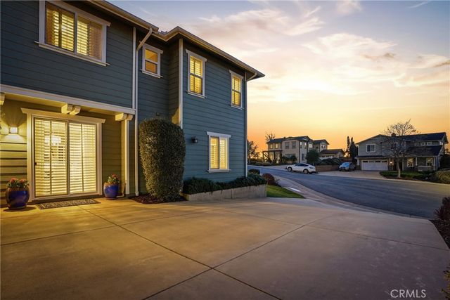 5726 Old Tisbury Lane, Santa Maria, CA 93455