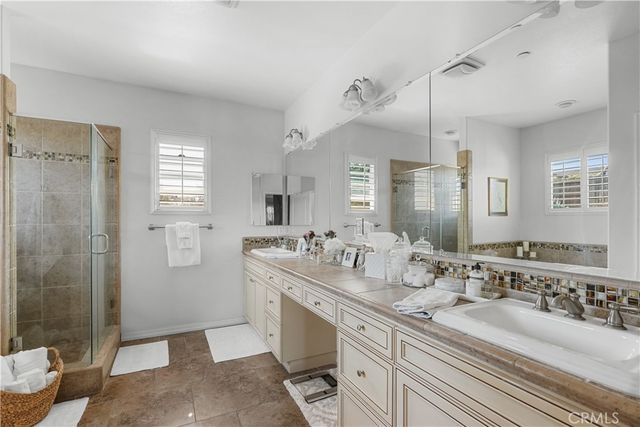 5726 Old Tisbury Lane, Santa Maria, CA 93455