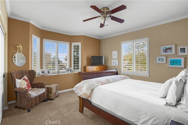 5726 Old Tisbury Lane, Santa Maria, CA 93455