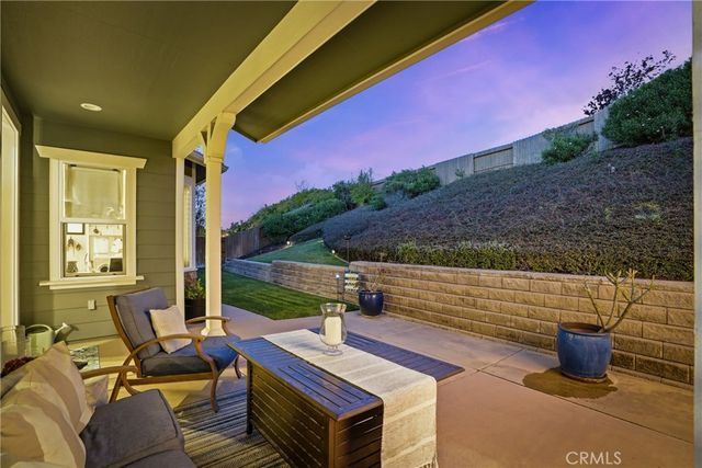 5726 Old Tisbury Lane, Santa Maria, CA 93455