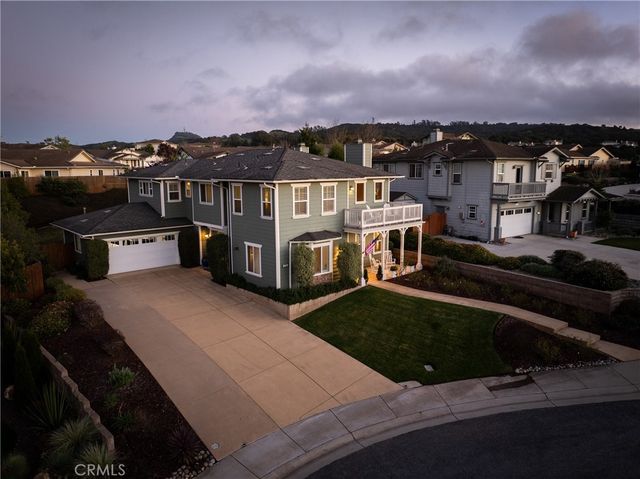 5726 Old Tisbury Lane, Santa Maria, CA 93455