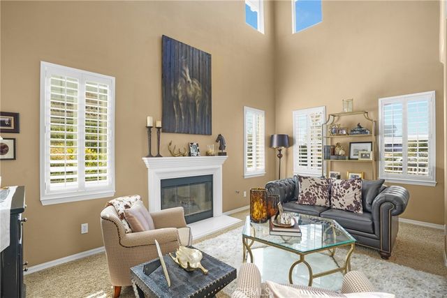 5726 Old Tisbury Lane, Santa Maria, CA 93455