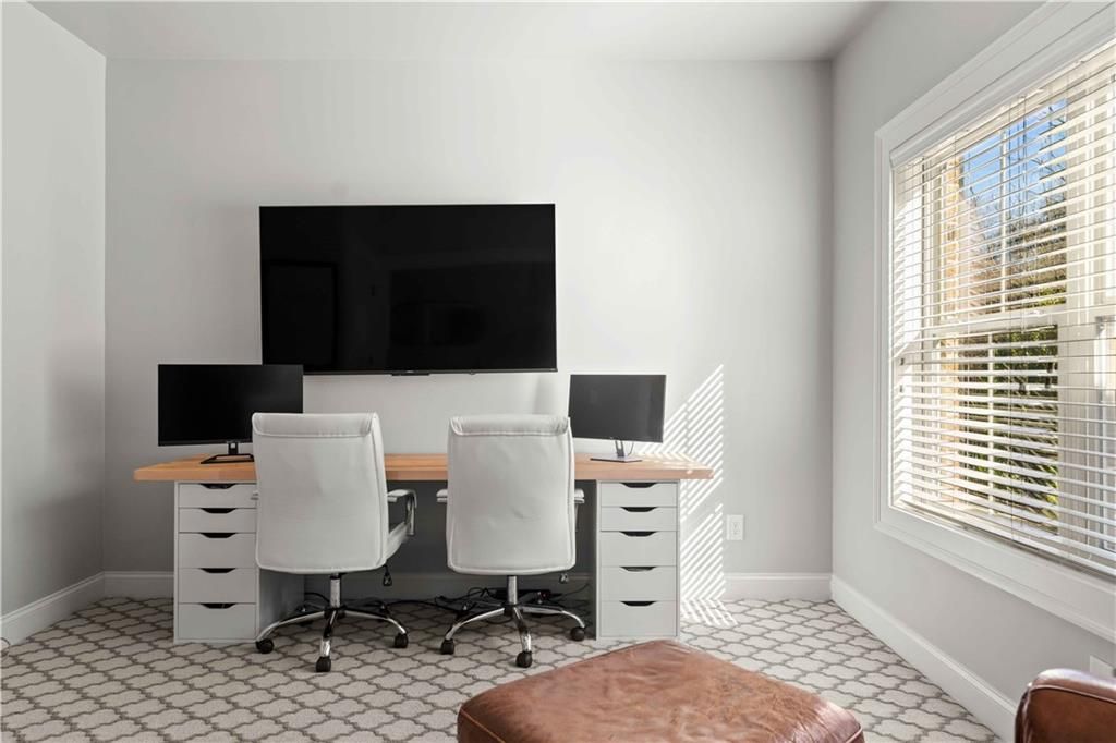 Image 33 of property listing at 2046 Forte Lane, Alpharetta, GA 30009