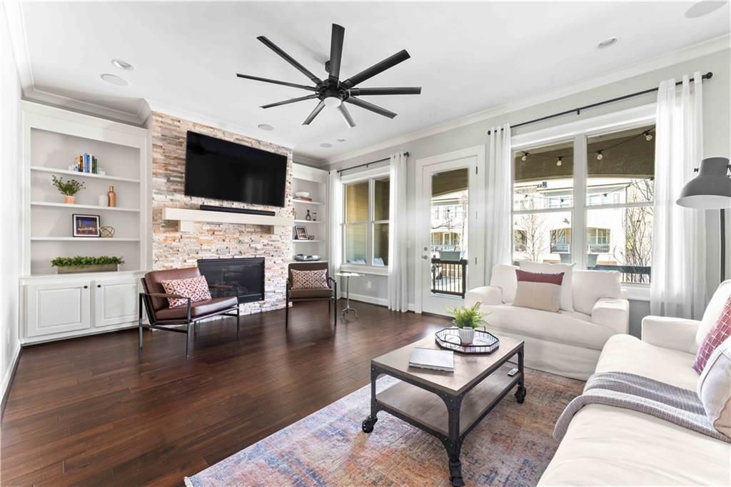 Image 5 of property listing at 2046 Forte Lane, Alpharetta, GA 30009