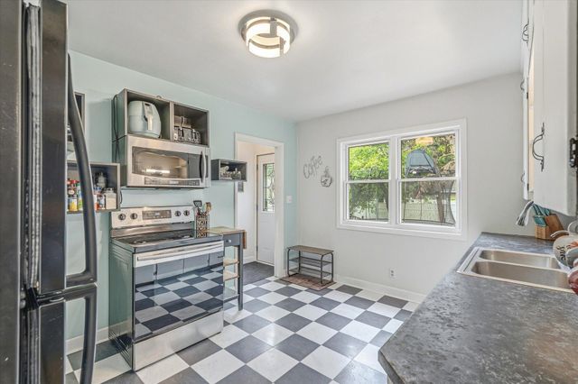 710 5th Avenue SW, Pine City, MN 55063