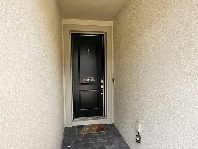 19403 BLUE POND DRIVE, Lutz, FL 33558