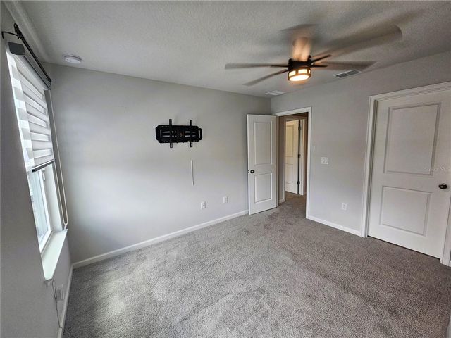19403 BLUE POND DRIVE, Lutz, FL 33558