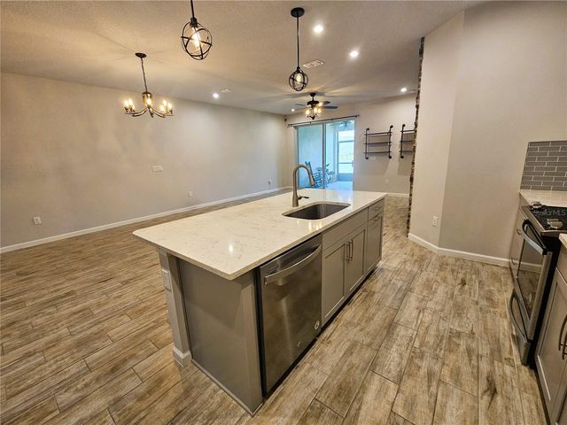 19403 BLUE POND DRIVE, Lutz, FL 33558