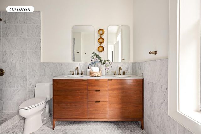 340 LINCOLN Road, New York City, NY 11225