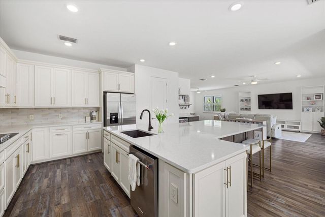16251 HIDDEN OAK LOOP, Bradenton, FL 34211