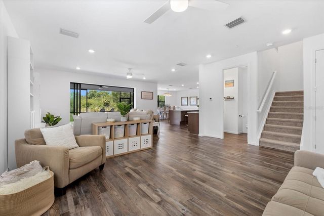 16251 HIDDEN OAK LOOP, Bradenton, FL 34211