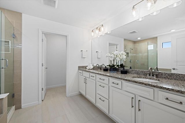 16251 HIDDEN OAK LOOP, Bradenton, FL 34211