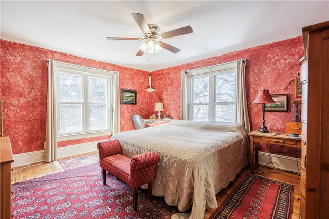 281 North Ave, Webster, NY 14580