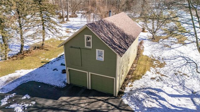 281 North Ave, Webster, NY 14580