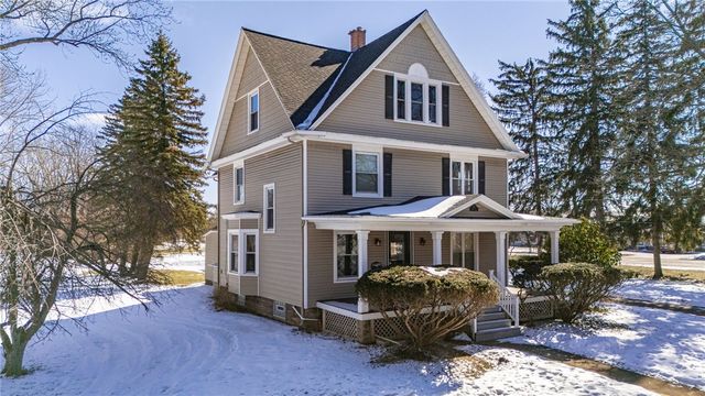 281 North Ave, Webster, NY 14580