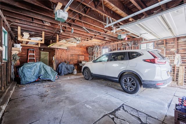 281 North Ave, Webster, NY 14580