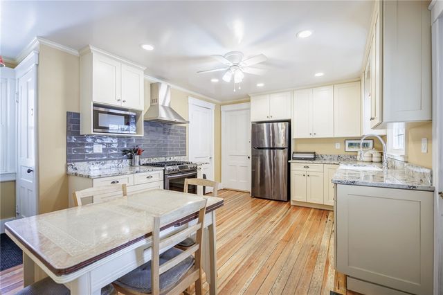 281 North Ave, Webster, NY 14580