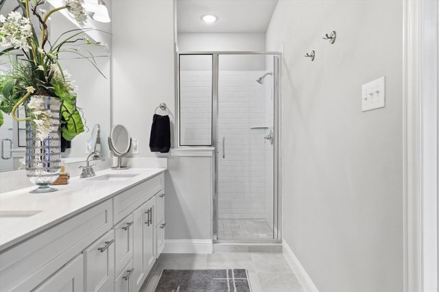 215 Suma Drive, Euless, TX 76040