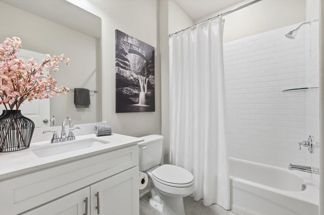 215 Suma Drive, Euless, TX 76040