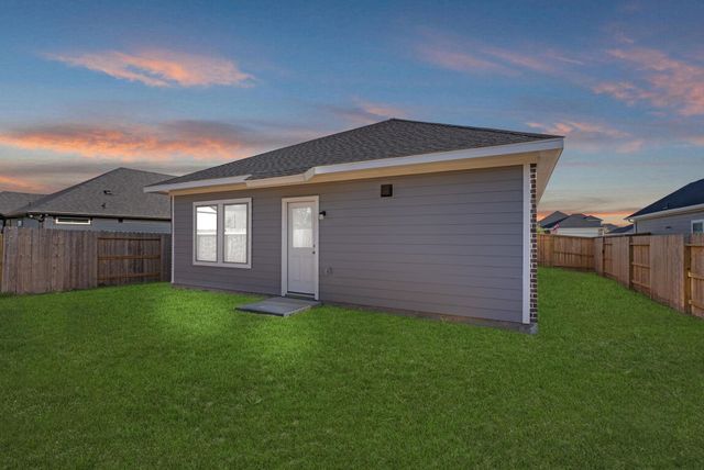 242 Orchard Laurel Drive, Alvin, TX 77511