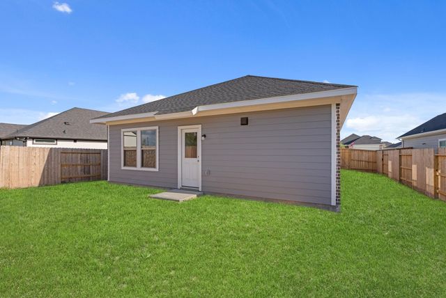 242 Orchard Laurel Drive, Alvin, TX 77511