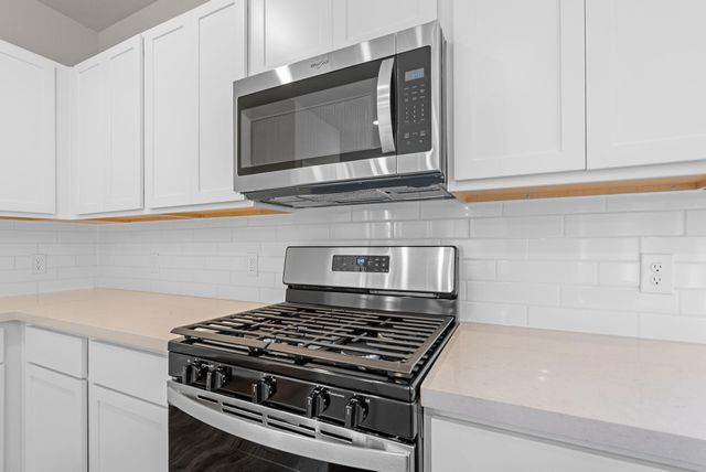 242 Orchard Laurel Drive, Alvin, TX 77511