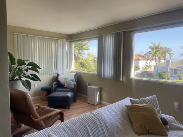 4511 Santa Monica Ave, San Diego, CA 92107