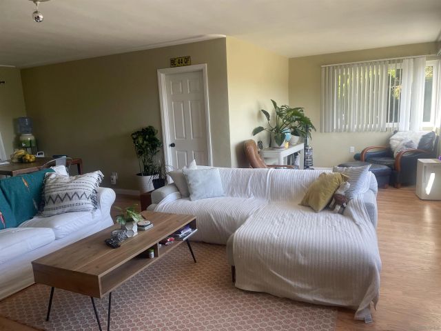 4511 Santa Monica Ave, San Diego, CA 92107