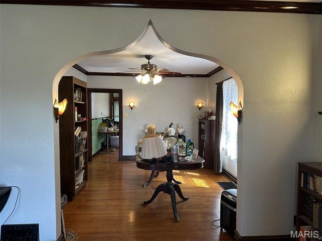 5701 Gresham Avenue, St Louis, MO 63109