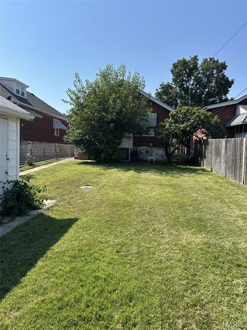 5701 Gresham Avenue, St Louis, MO 63109