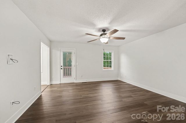 4750 Dalena Drive, Claremont, NC 28610