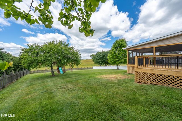 127 Jack Martin Lane, Gray, TN 37615