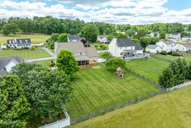 127 Jack Martin Lane, Gray, TN 37615
