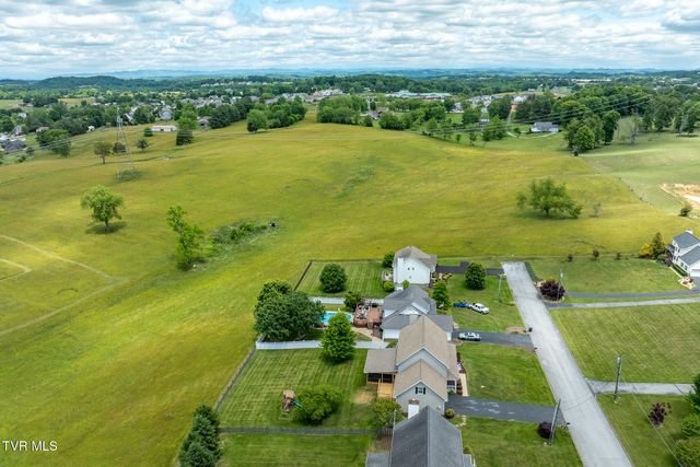 127 Jack Martin Lane, Gray, TN 37615