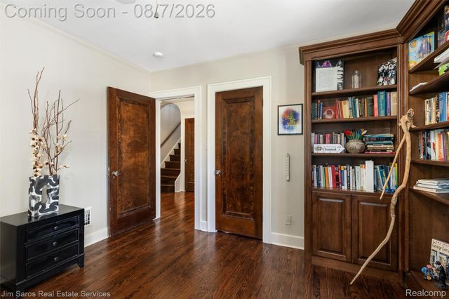 641 Fisher Road, Grosse Pointe, MI 48230