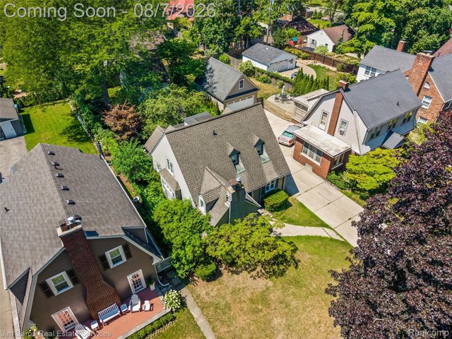641 Fisher Road, Grosse Pointe, MI 48230