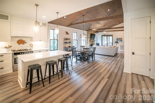 2004 Fergusons Folly Drive, Nebo, NC 28761