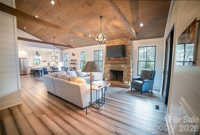 2004 Fergusons Folly Drive, Nebo, NC 28761