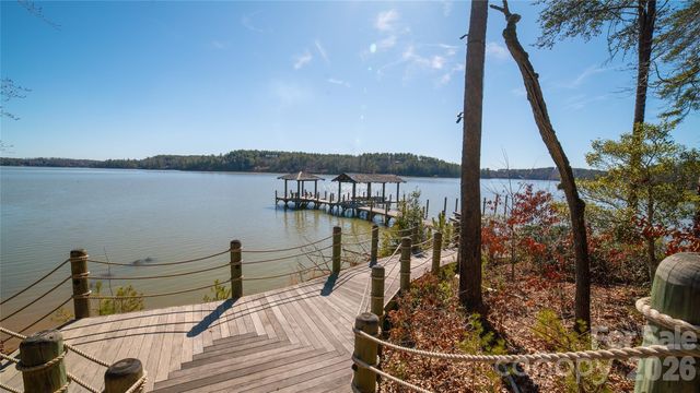 2004 Fergusons Folly Drive, Nebo, NC 28761