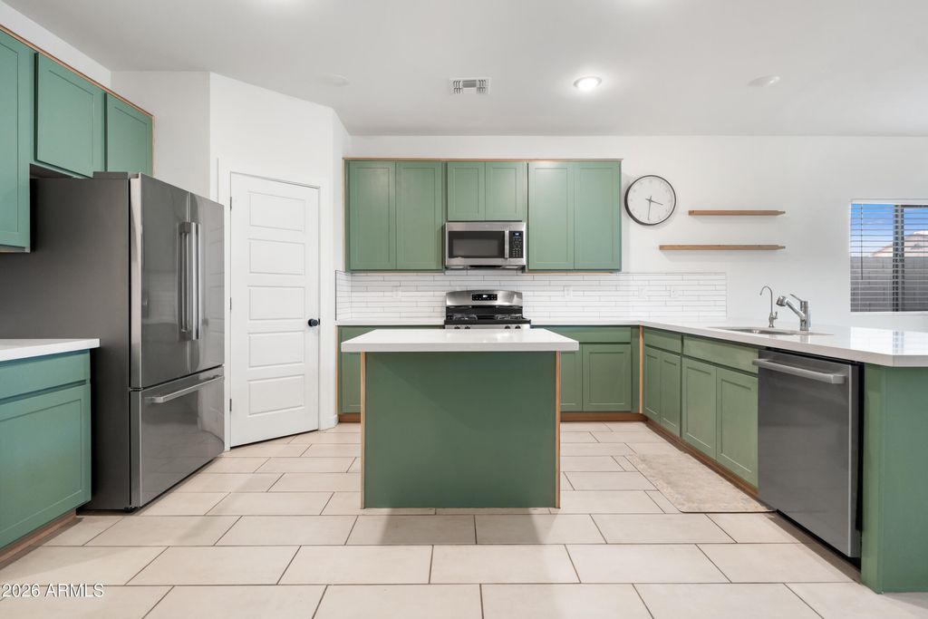 35391 W SANTA MONICA Avenue, Maricopa, AZ 85138 — photo 2