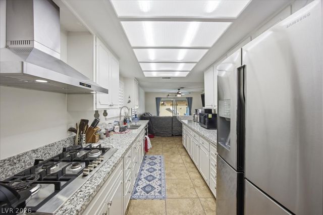 4207 Snead Drive, Las Vegas, NV 89107