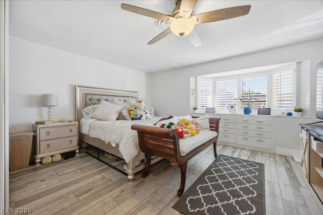 4207 Snead Drive, Las Vegas, NV 89107