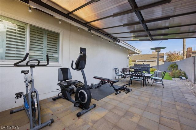 4207 Snead Drive, Las Vegas, NV 89107