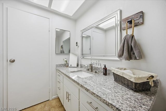 4207 Snead Drive, Las Vegas, NV 89107